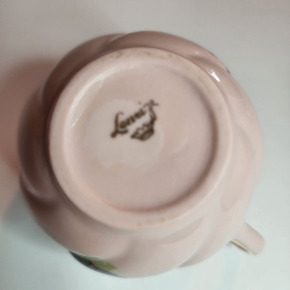 Leneige Vintage Pink and Gold Porcelean Tea Set With Purple Violets - Picture 14 of 16